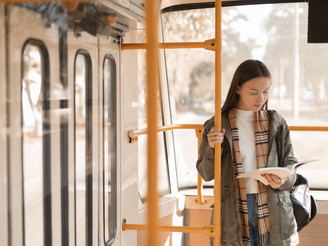 Кабмин выделит 32 млрд рублей на обновление общественного транспорта в регионах