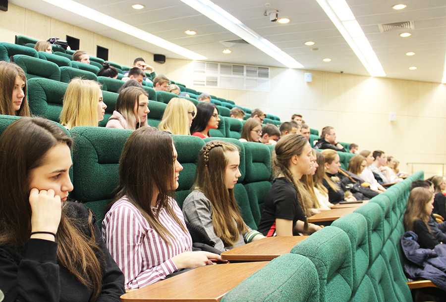 Студенты ИПиНБ РАНХиГС приняли участие в студенческой конференции «Основные направления экономической мысли»