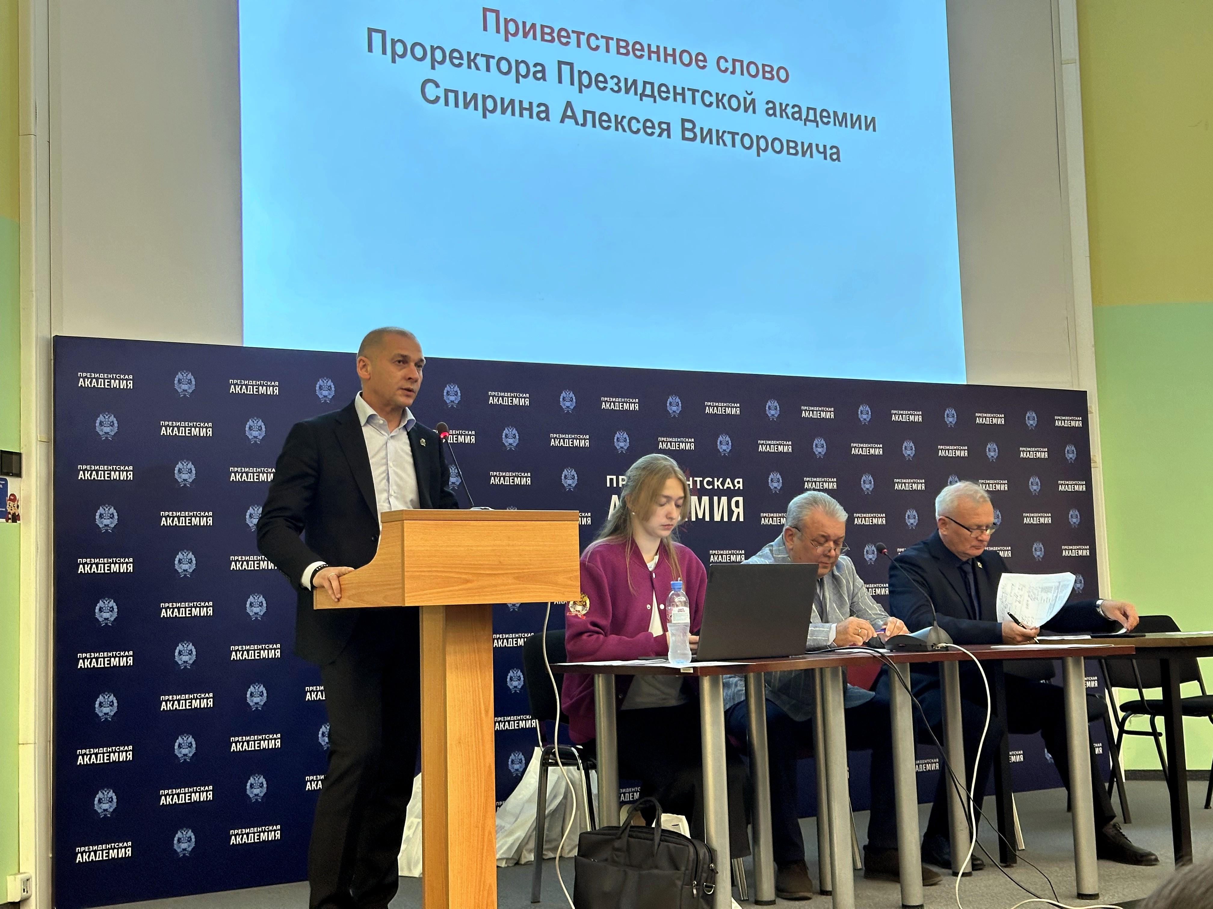 В ИПНБ подвели итоги конкурса проектов по дисциплине «Основы национальной безопасности» 
