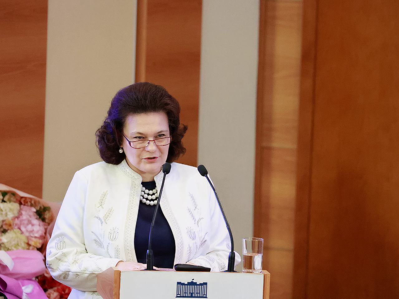 Преподаватель ИПНБ Евгения Павленко выступила с докладом на парламентских слушаниях в Госдуме 