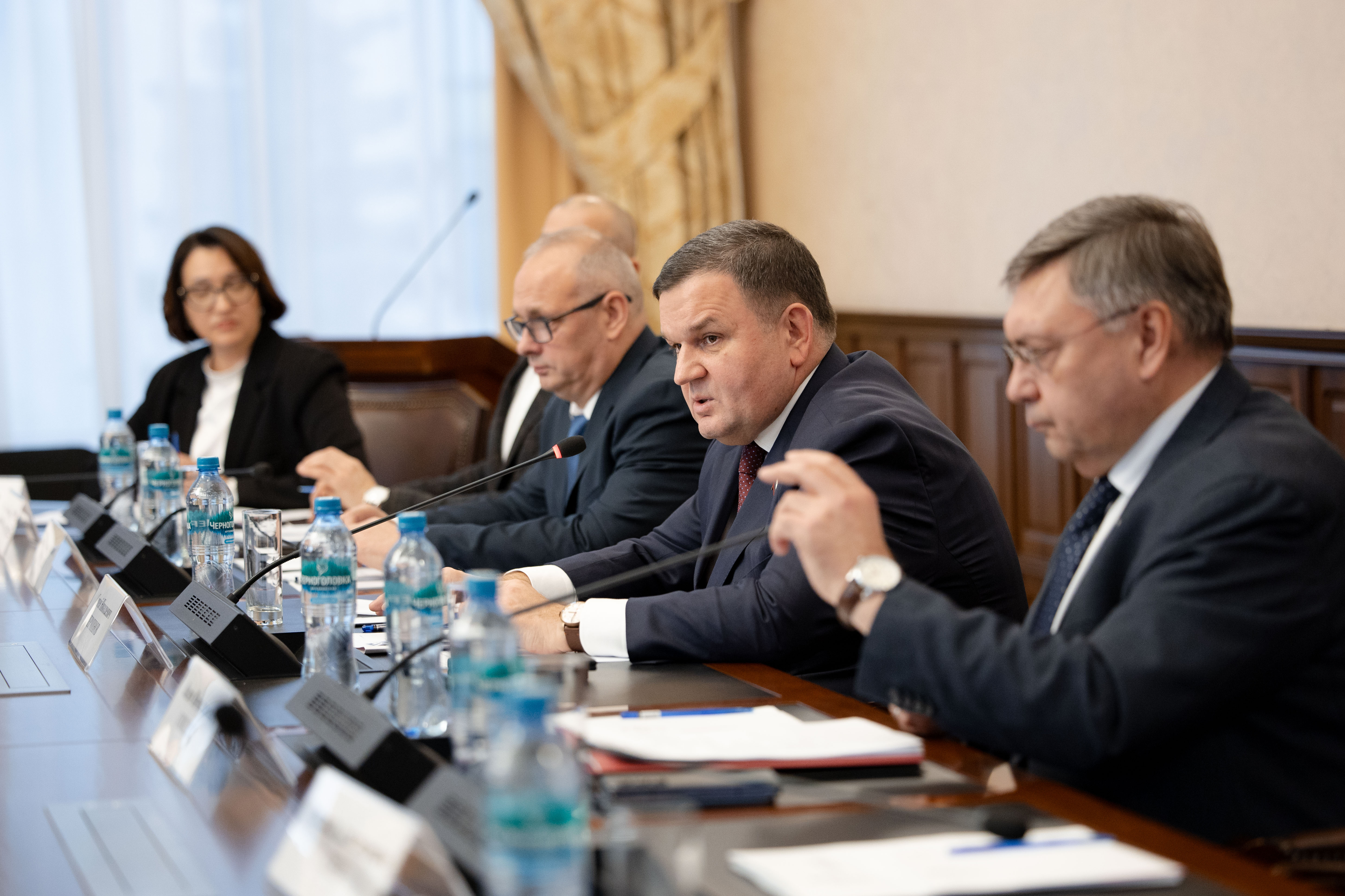 Комитет Совета Федерации по регламенту и организации парламентской деятельности провел выездное совещание в Президентской академии