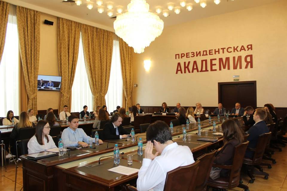 В академии состоялась научно-практическая конференция «Право, ты – космос!»