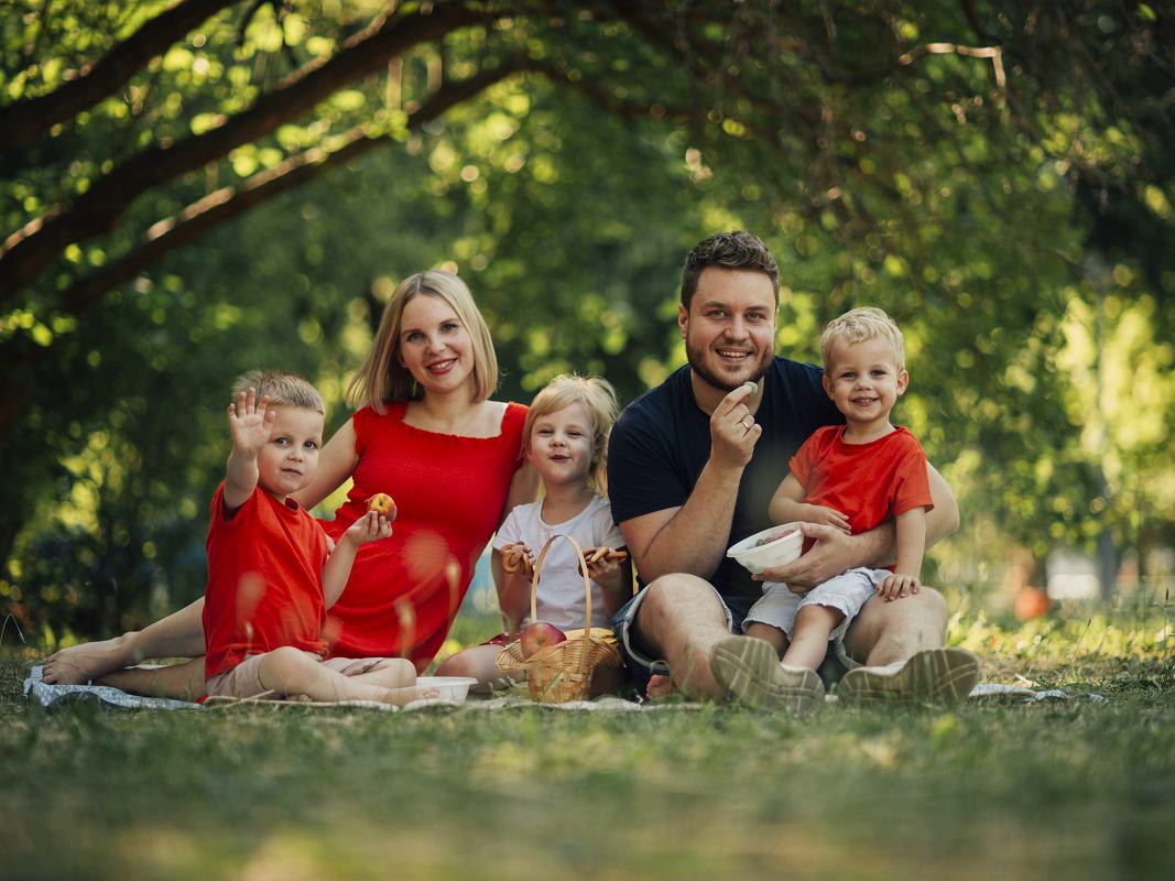 Число многодетных семей в России выросло почти до 3 млн за 2025 год