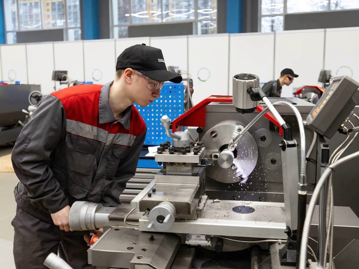 В Санкт-Петербурге стартует чемпионат «Профессионалы» – самое масштабное соревнование по профессиональному мастерству в России