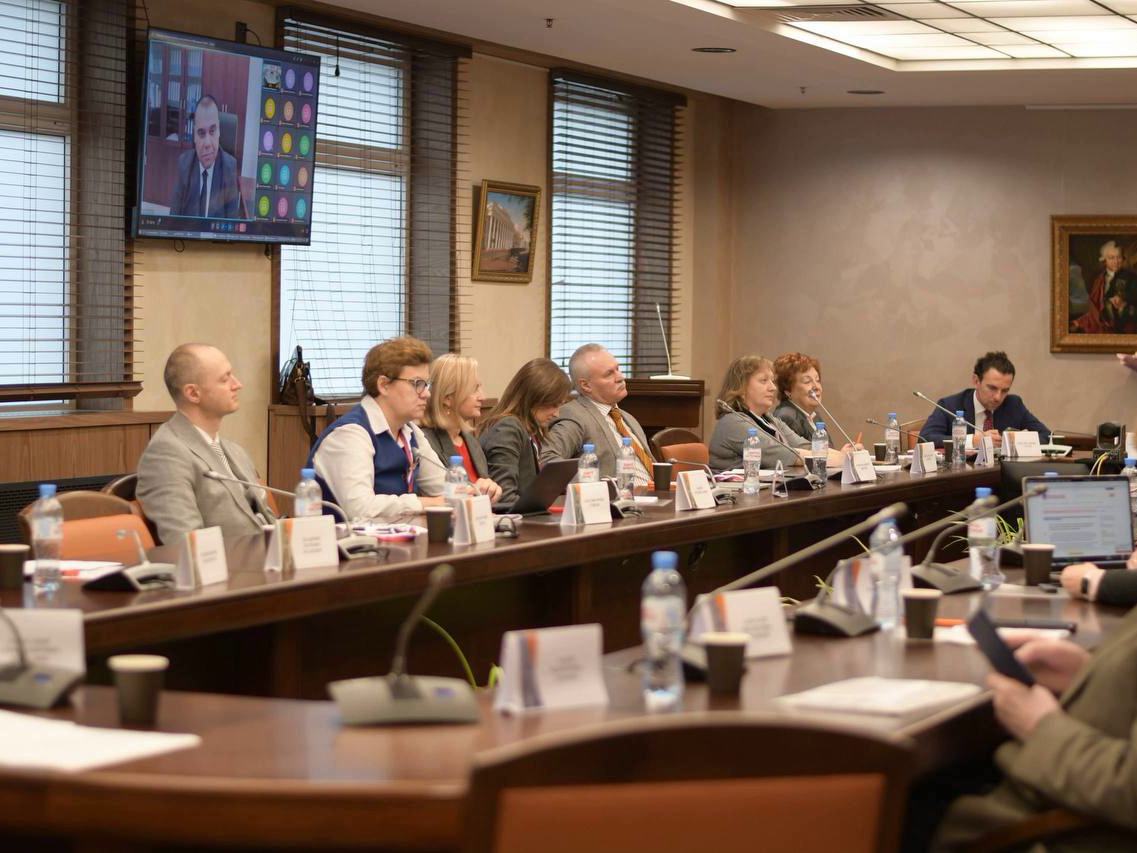 Преподаватели ИПНБ приняли участие в международной научно-практической конференции о праве в коммерческой деятельности