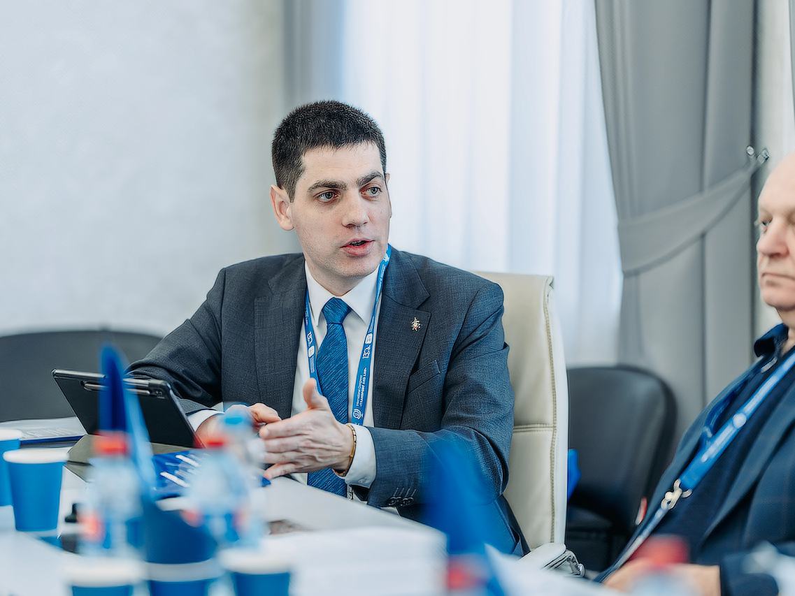 Заведующий кафедрой ИПНБ принял участие во II Международном конгрессе «Транспорт и право»