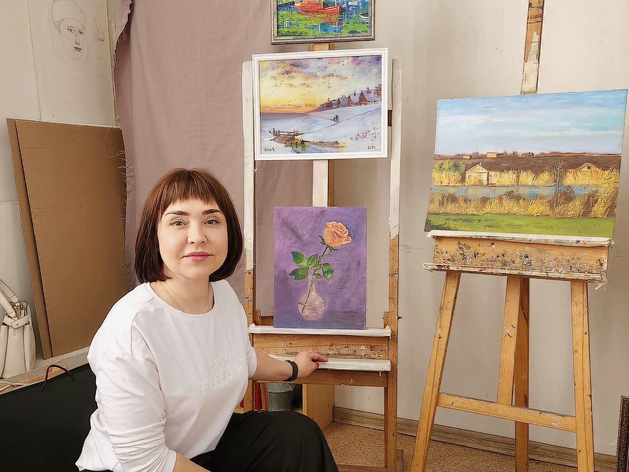 Профессор кафедры ИПНБ Дина Стригунова стала дипломированным художником