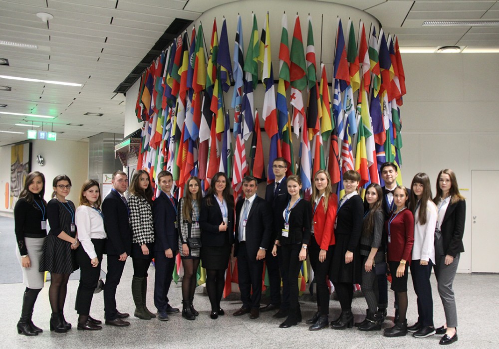 Студенты ИПиНБ РАНХиГС завершили стажировку в отделении ООН в Вене