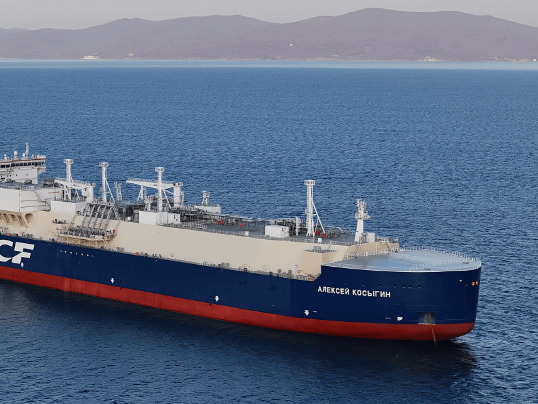 Судоверфь «Звезда» передала заказчику танкер-газовоз, впервые построенный в России