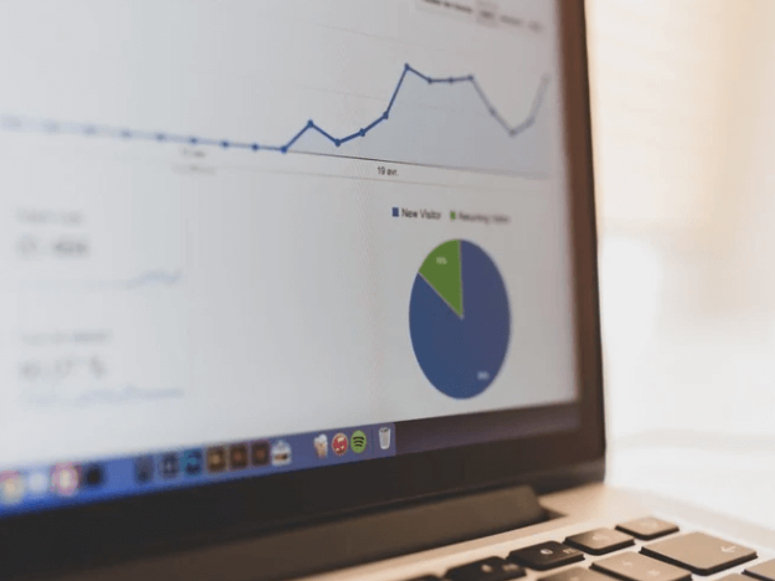 В 2025 году МСП в приоритетных отраслях привлекли почти 320 млрд рублей с господдержкой