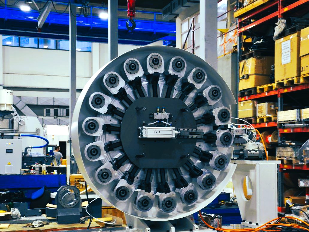 Ростех начал выпуск критических деталей станков взамен немецких аналогов