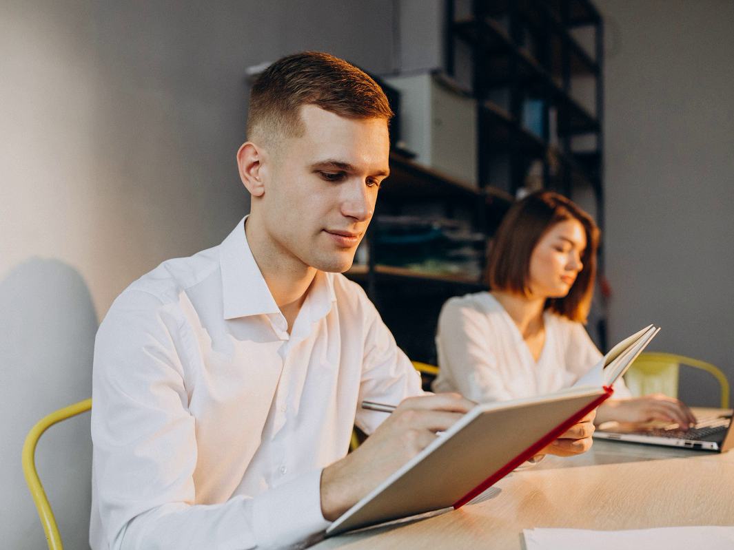 Путин поручил составить перечень организаций с целевым обучением за счет бюджета