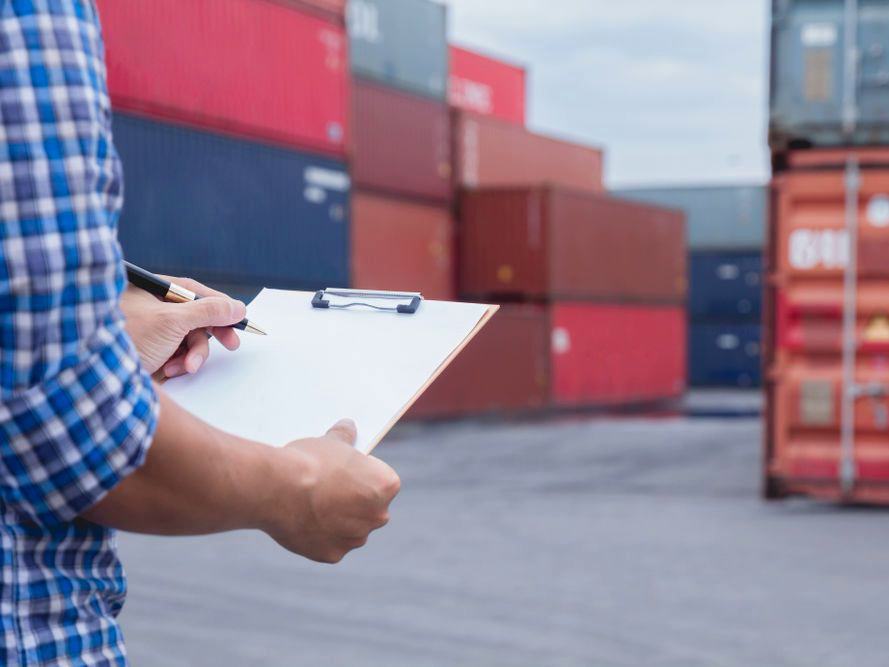 Объем несырьевого неэнергетического экспорта РФ в 2025 году составил $156 млрд