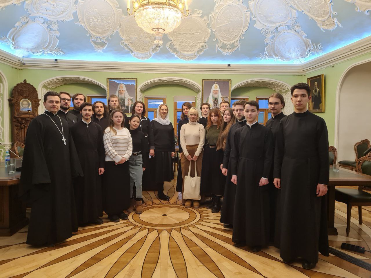 Студенты-международники ИПНБ и семинаристы Московской духовной академии провели совместный научный семинар 